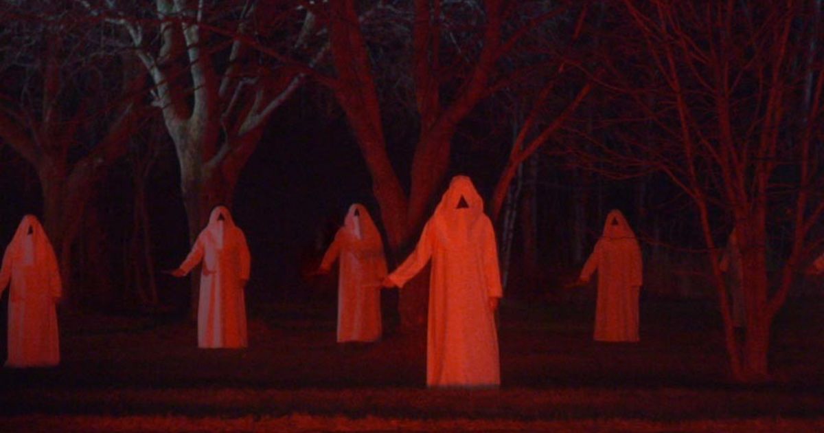 10 Crazy Cult Horror Movies You Need To See 10 Crazy Cult Horror Movies You Need To See