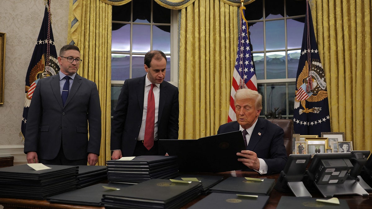 A Deep Dive Into Presidential Pardons: The Trump Administration's Legacy A Deep Dive Into Presidential Pardons: The Trump Administration's Legacy