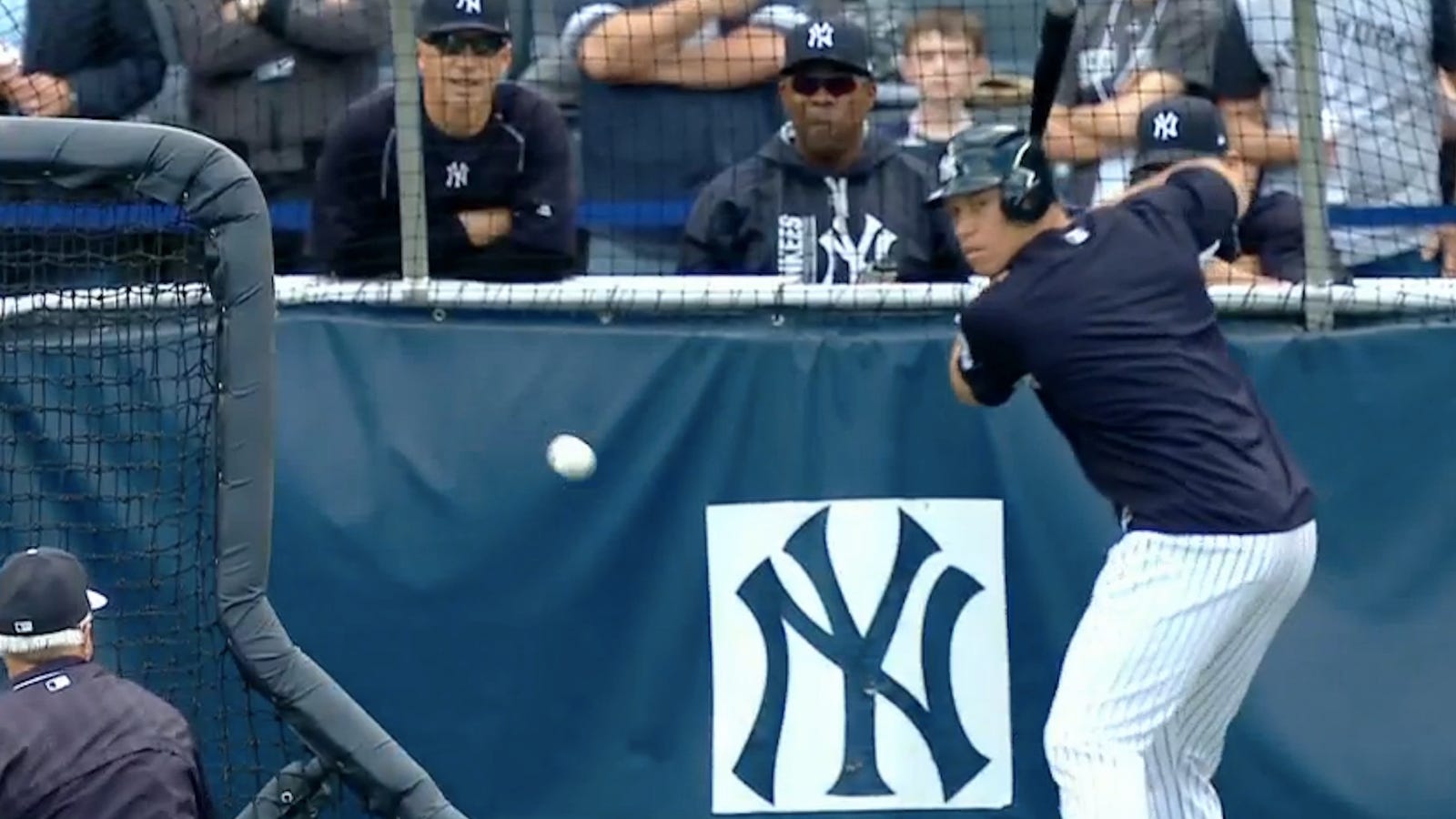 Aaron Judge's Early Power Surge Overshadows Braves' Cold Start Aaron Judge's Early Power Surge Overshadows Braves' Cold Start