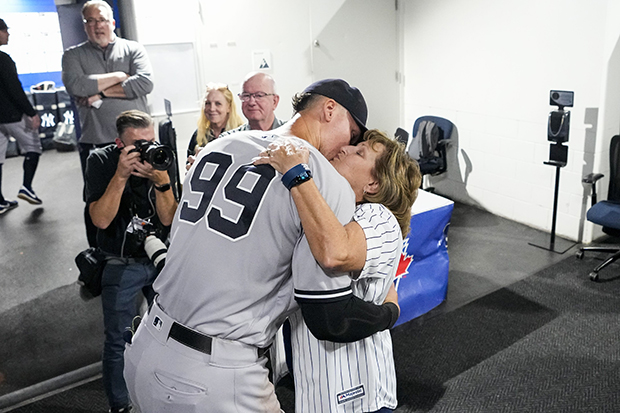 Aaron Judge's Push-Up Challenge: A 2025 Prediction? Aaron Judge's Push-Up Challenge: A 2025 Prediction?