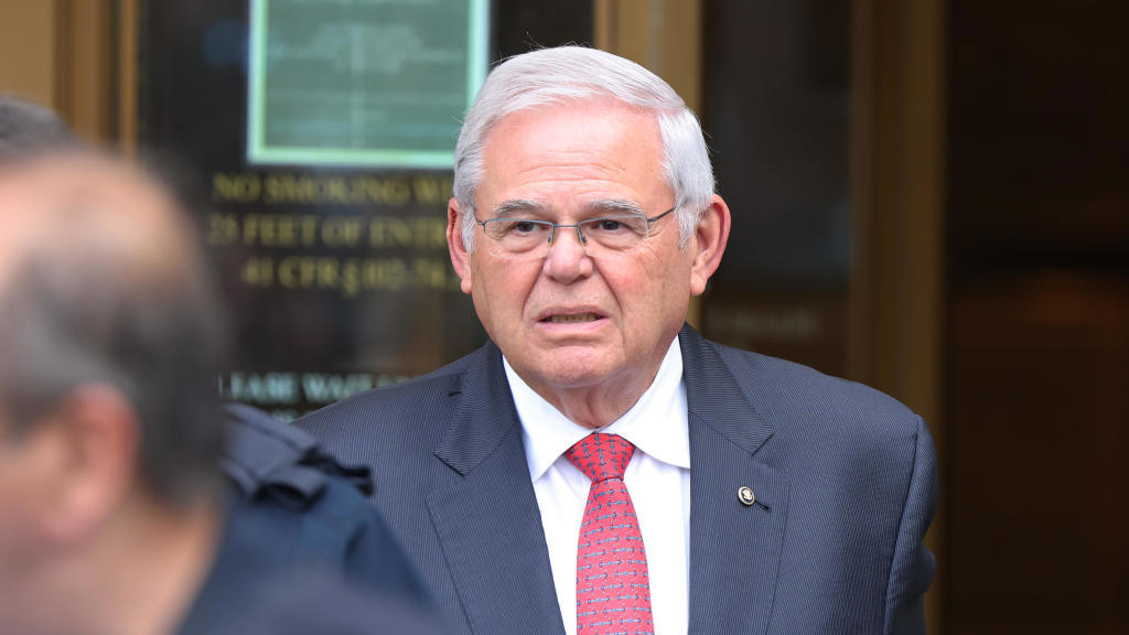 Admiral's Bribery Trial: Guilty Verdict On Four Counts Admiral's Bribery Trial: Guilty Verdict On Four Counts
