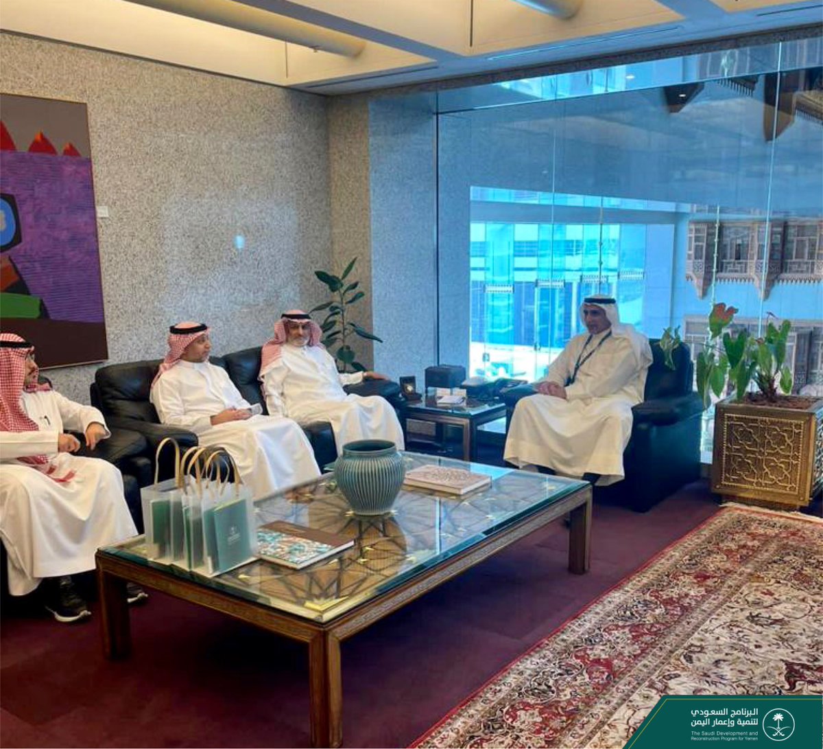 البرنامج السعودي لتنمية وإعمار اليمن: اجتماعٌ هامٌّ لمجموعة شركاء اليمن البرنامج السعودي لتنمية وإعمار اليمن: اجتماعٌ هامٌّ لمجموعة شركاء اليمن