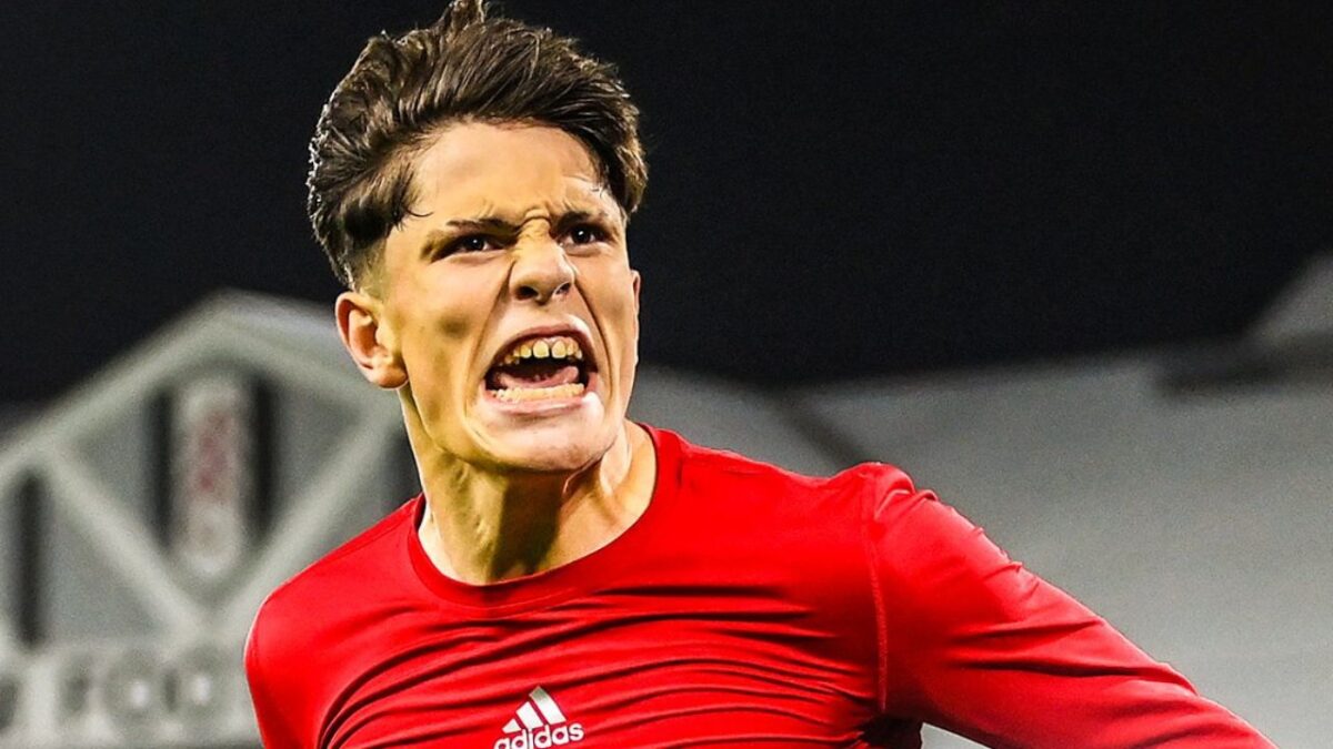 Alejandro Garnacho's Future: Chelsea Bid And United's Reaction Alejandro Garnacho's Future: Chelsea Bid And United's Reaction