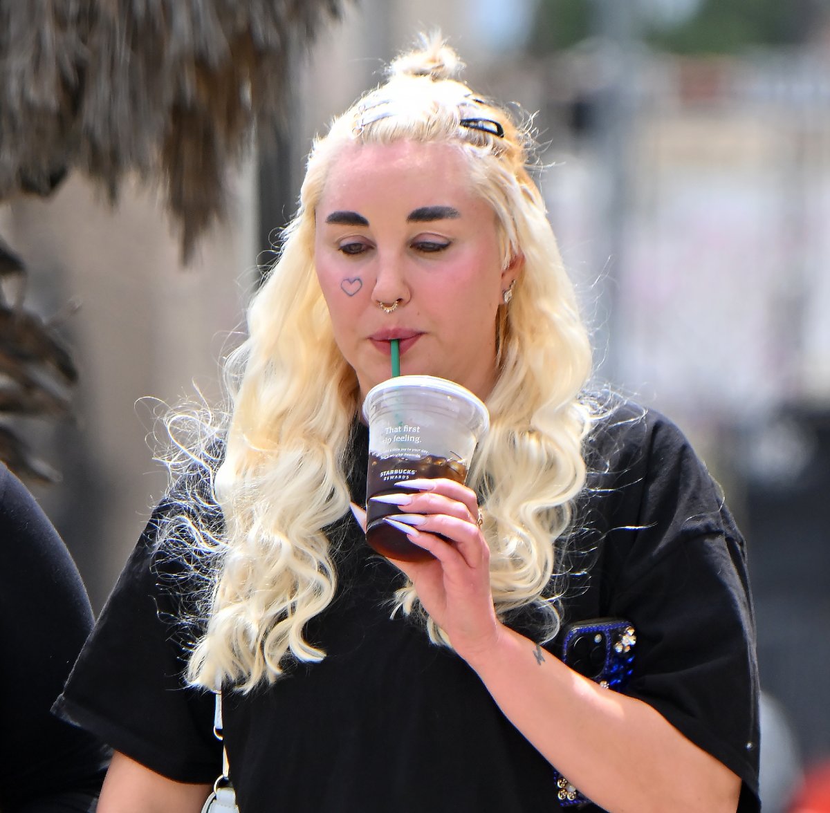 Amanda Bynes' OnlyFans Debut: Strict Rules And New Beginnings Amanda Bynes' OnlyFans Debut: Strict Rules And New Beginnings