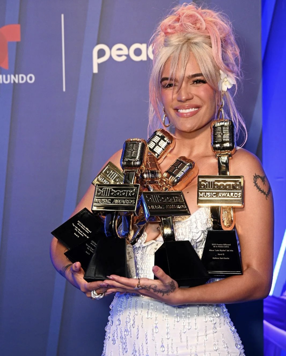 American Music Awards 2024: Jennifer Lopez To Take The Stage As Host