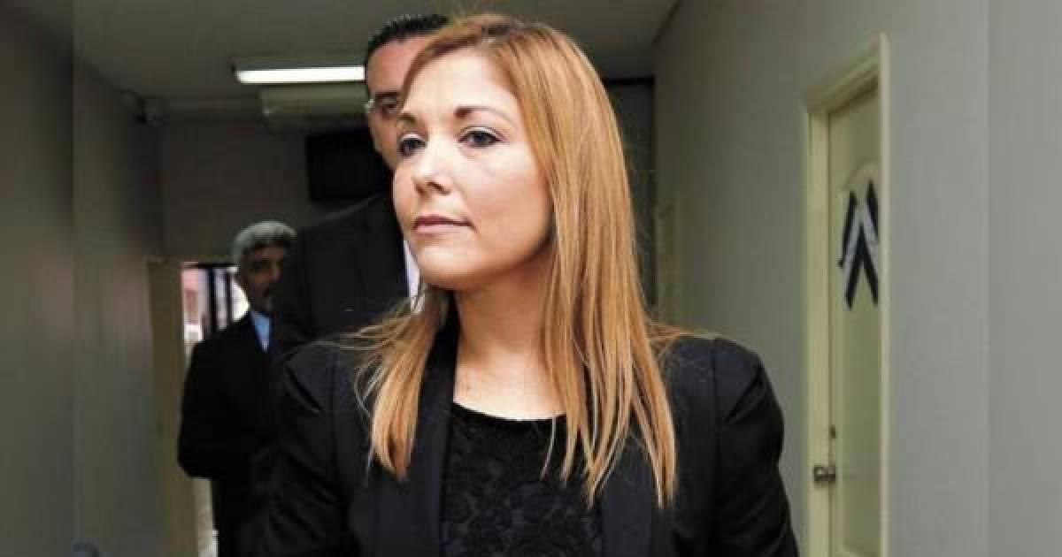 Ana Paola Hall Defiende La Independencia Y Colegiado Del CNE Ana Paola Hall Defiende La Independencia Y Colegiado Del CNE