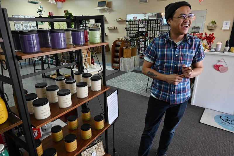 Anchorage Opens New Businesses: Candle Studio, Alaska Airlines Lounge, Korean BBQ, & Eye Tooth Restaurant Anchorage Opens New Businesses: Candle Studio, Alaska Airlines Lounge, Korean BBQ, & Eye Tooth Restaurant