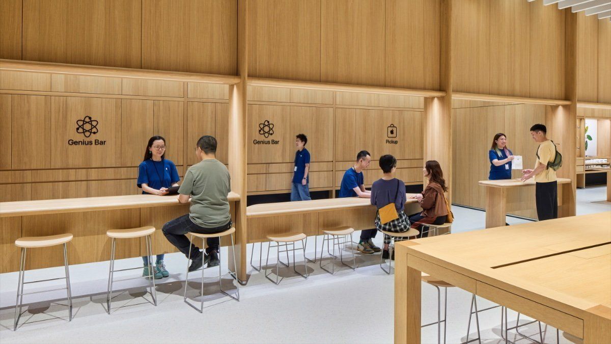 Apple Price Target Lowered, But Wedbush Remains Confident: What Does It Mean For Investors? Apple Price Target Lowered, But Wedbush Remains Confident: What Does It Mean For Investors?