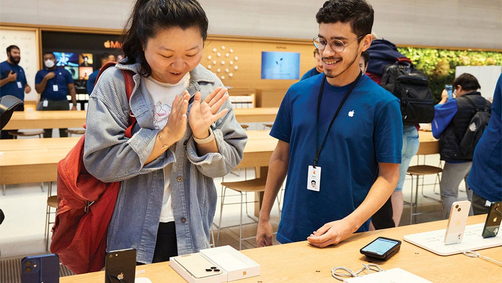Apple Q2 Earnings Loom As Stock Price Falls Apple Q2 Earnings Loom As Stock Price Falls