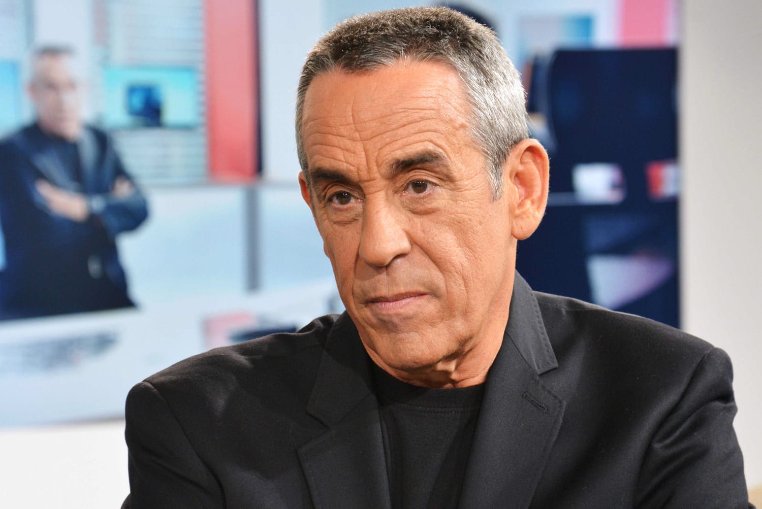 Ardisson Tacle Baffie : Ardisson Tacle Baffie :