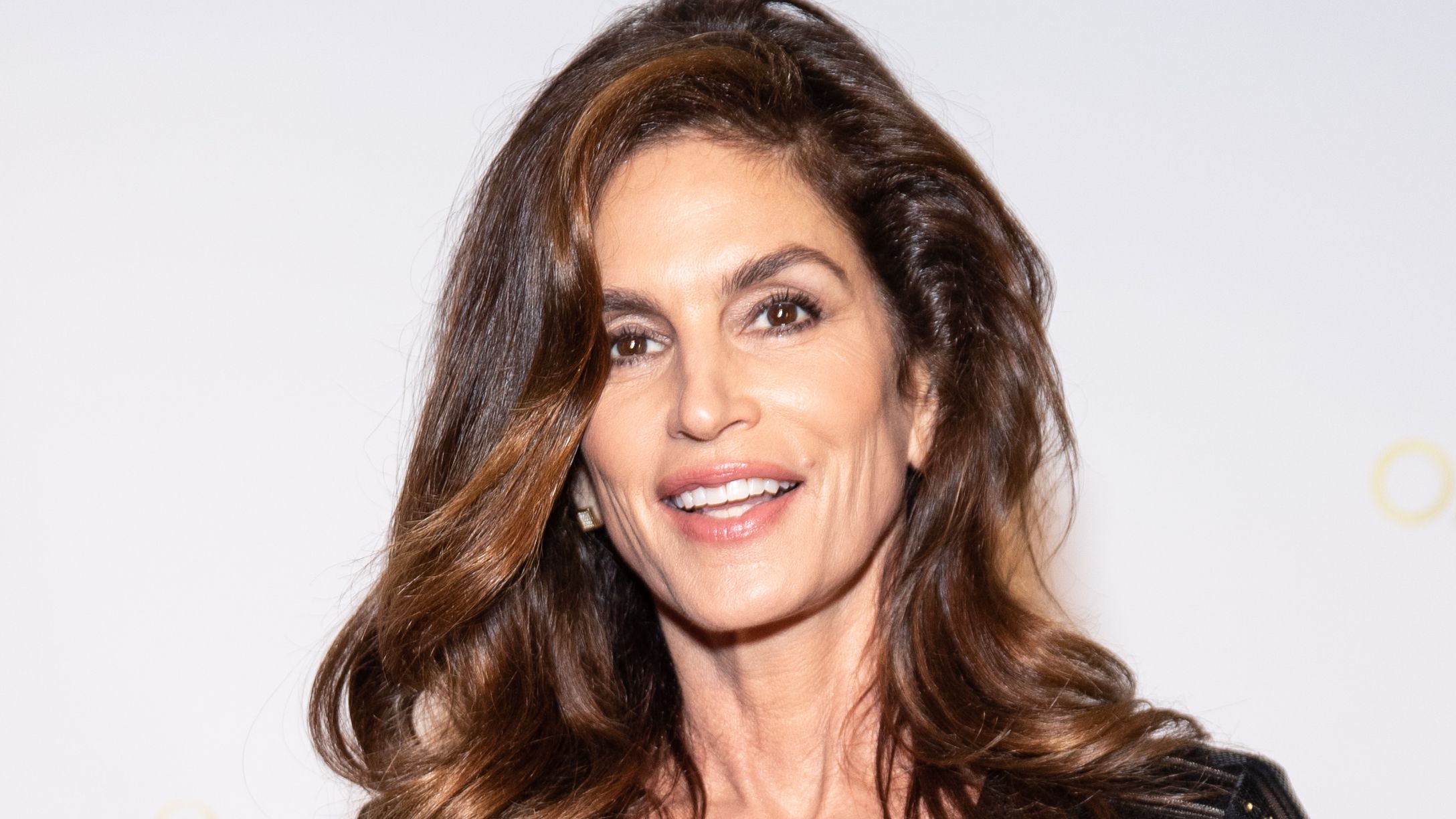 At 58, Cindy Crawford Channels Her Younger Self In A Pepsi Ad Reenactment At 58, Cindy Crawford Channels Her Younger Self In A Pepsi Ad Reenactment