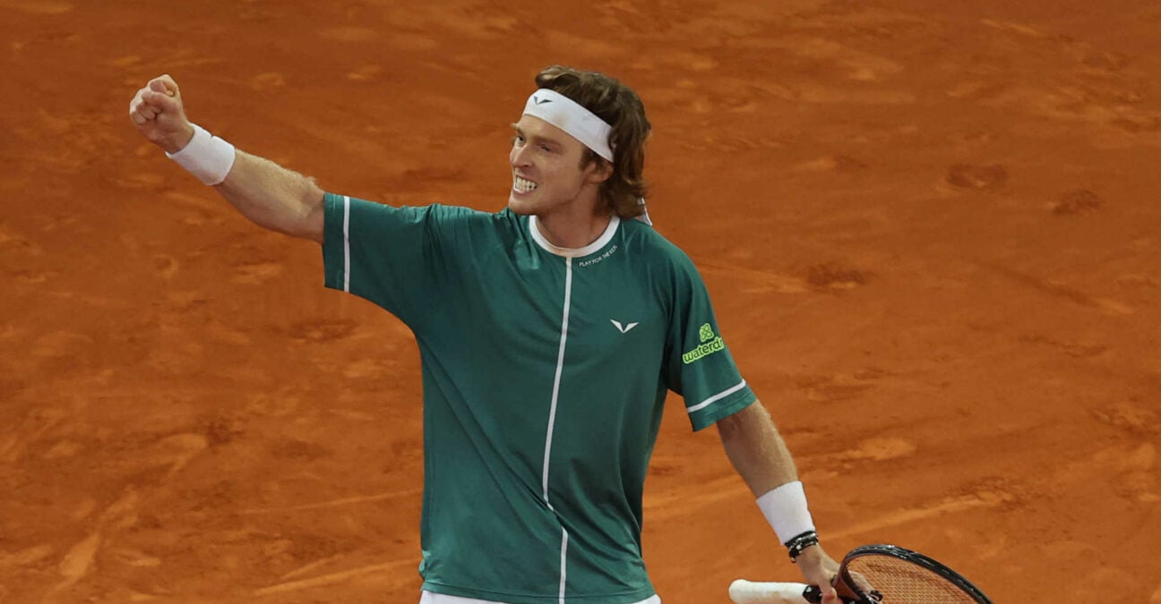 ATP Madrid Masters 1000: Giron Upsets Berrettini ATP Madrid Masters 1000: Giron Upsets Berrettini
