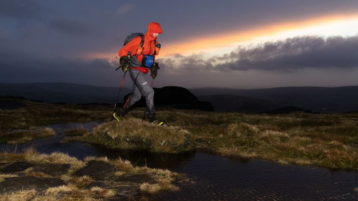 Australia Speed Record Attempt: British Ultrarunner's Challenge Australia Speed Record Attempt: British Ultrarunner's Challenge