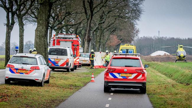 Auto-ongeluk A67 Nabij Grashoek: Man Uit Venlo Komt Om Het Leven Auto-ongeluk A67 Nabij Grashoek: Man Uit Venlo Komt Om Het Leven