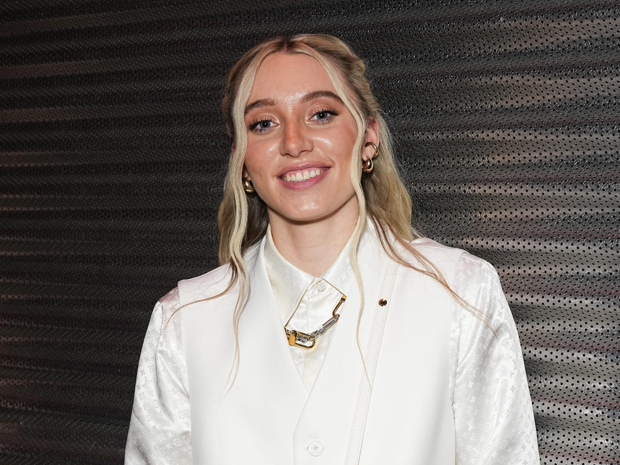 Azzi Fudd's Red Carpet Look At The 2025 WNBA Draft With Paige Bueckers Azzi Fudd's Red Carpet Look At The 2025 WNBA Draft With Paige Bueckers