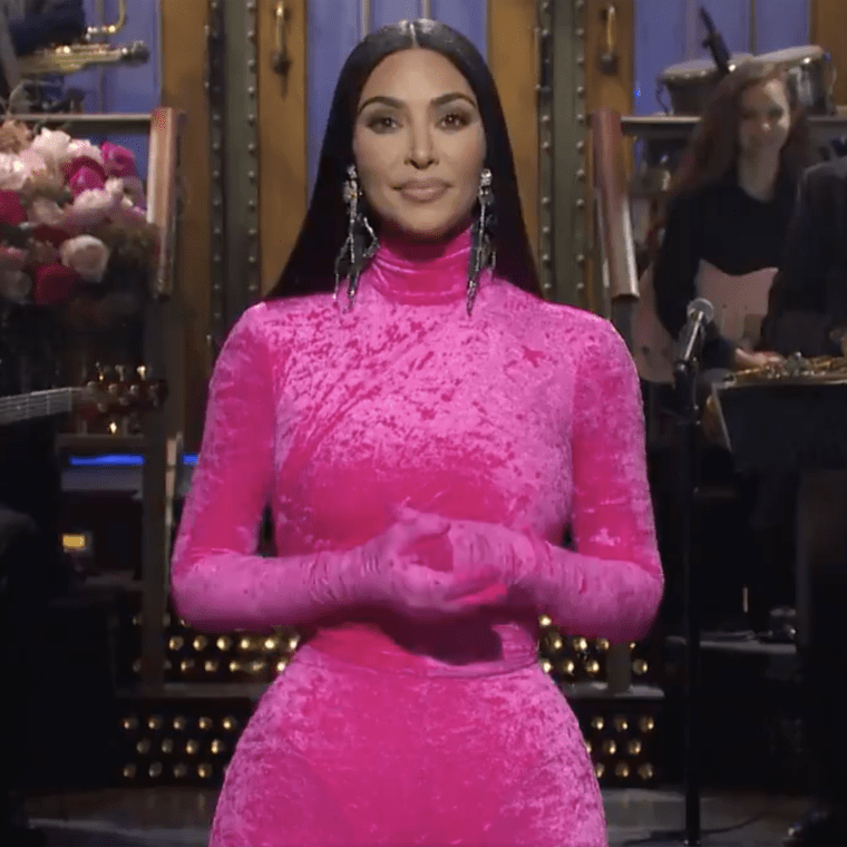 Balenciaga's Edgy Design: Kim Kardashian's SNL 50 Appearance Balenciaga's Edgy Design: Kim Kardashian's SNL 50 Appearance