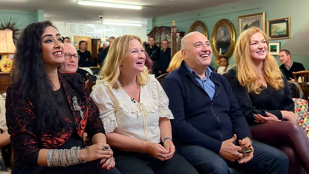 BBC Show: Joanna Page's Criticism Of Wynne Evans Sparks Debate BBC Show: Joanna Page's Criticism Of Wynne Evans Sparks Debate