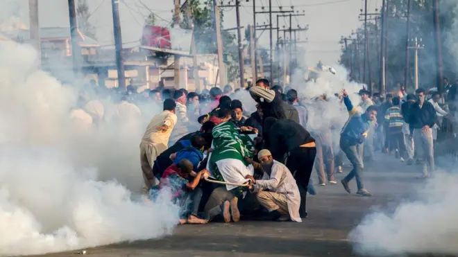بھارت کشمیر تنازع پر نتیجہ خیز مذاکرات کیوں کرے؟ بھارت کشمیر تنازع پر نتیجہ خیز مذاکرات کیوں کرے؟