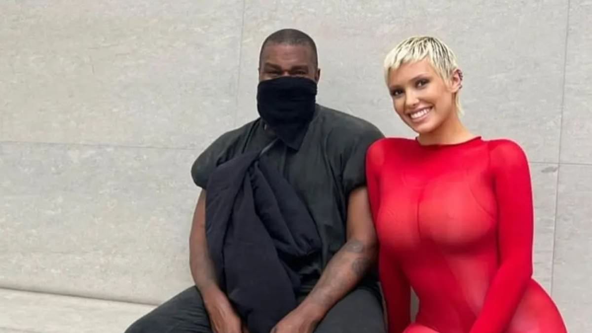 Bianca Censori's Latest Stunt: A Lingerie Rollerblade Session In Italy Without Kanye Bianca Censori's Latest Stunt: A Lingerie Rollerblade Session In Italy Without Kanye