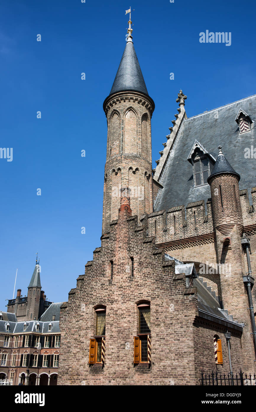 Binnenhof Renovations Reveal 13th-Century Construction Binnenhof Renovations Reveal 13th-Century Construction