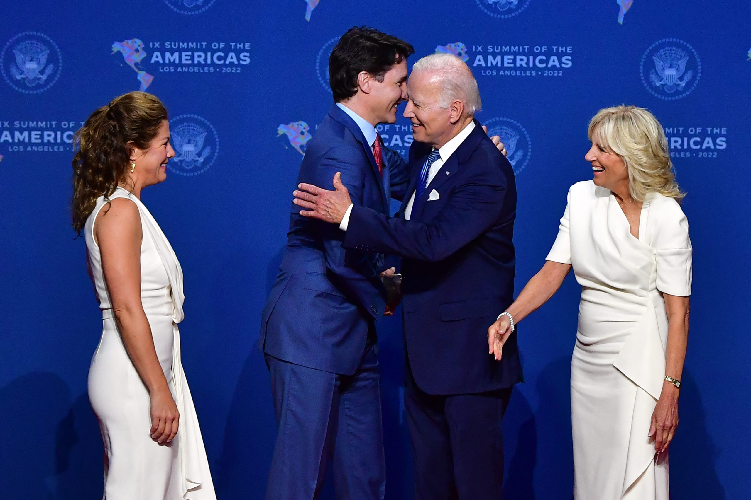 Bipartisan Senate Resolution Celebrates Canada-U.S. Partnership Bipartisan Senate Resolution Celebrates Canada-U.S. Partnership