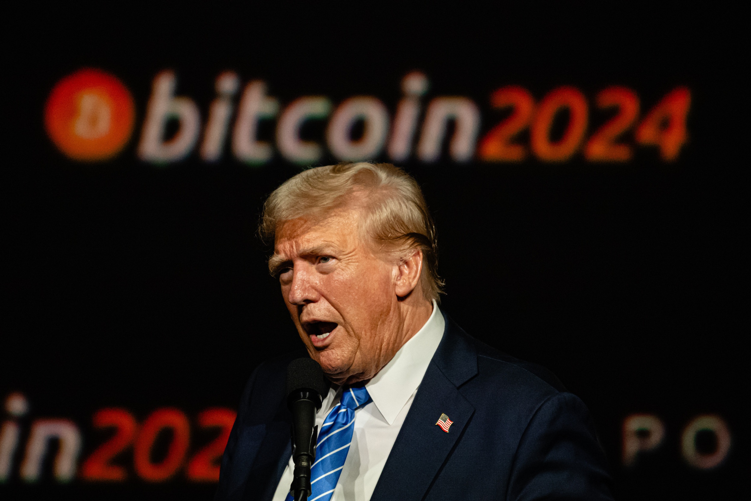 Bitcoin's Future: Predicting The Price After Trump's 100-Day Speech Bitcoin's Future: Predicting The Price After Trump's 100-Day Speech