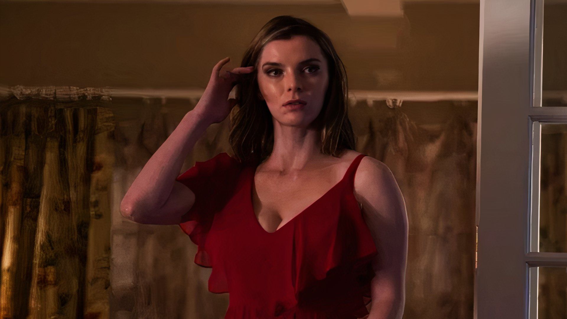 Broadway Buzz: Betty Gilpin Discusses Her Role In Broadway Buzz: Betty Gilpin Discusses Her Role In