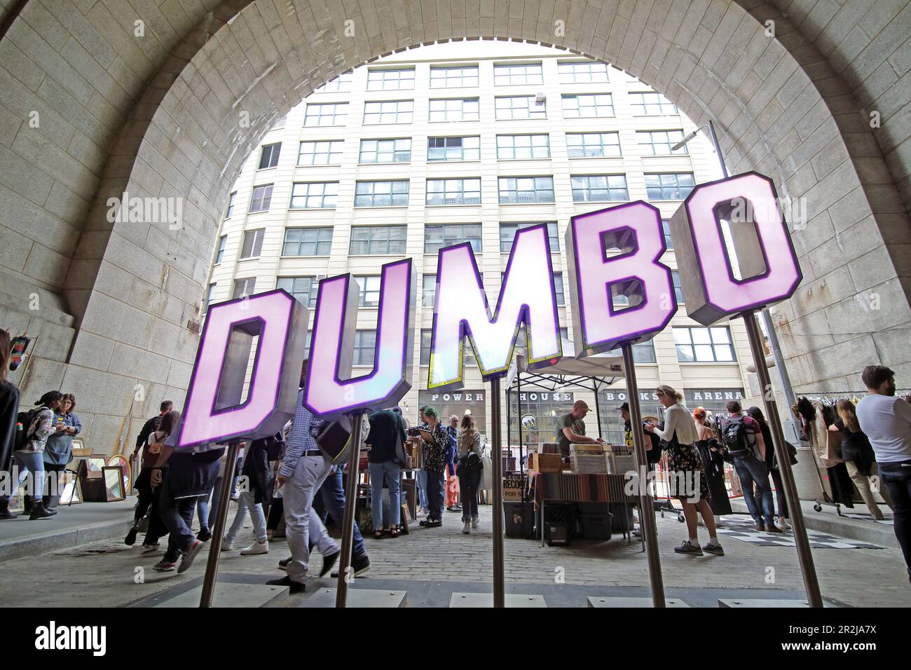 Brooklyn Flea To Stay In Dumbo Through 2027: Archway Plaza Lease Extended Brooklyn Flea To Stay In Dumbo Through 2027: Archway Plaza Lease Extended