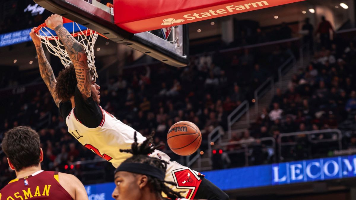 Bulls Fall To Cavaliers, Yielding East's Top Spot Bulls Fall To Cavaliers, Yielding East's Top Spot