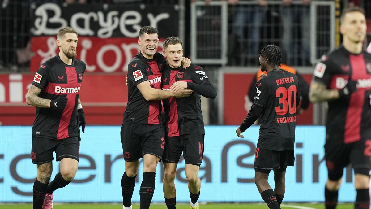 Bundesliga: Bayern Wins, Extends Lead To 11 Points Bundesliga: Bayern Wins, Extends Lead To 11 Points