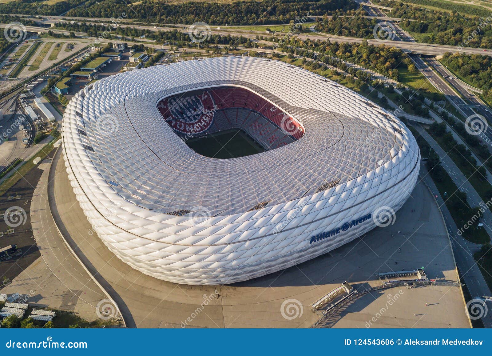 Bundesliga Celebration: Bayern Munich & Müller's Allianz Arena Farewell Bundesliga Celebration: Bayern Munich & Müller's Allianz Arena Farewell