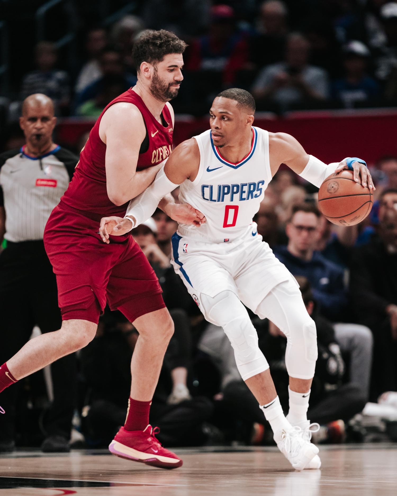 Cavaliers Defeat Clippers In Hard-Fought Matchup Cavaliers Defeat Clippers In Hard-Fought Matchup