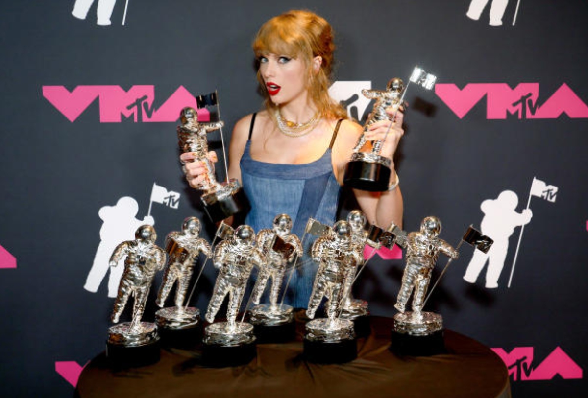CBS And The VMAs: Has MTV Been Sidelined? CBS And The VMAs: Has MTV Been Sidelined?