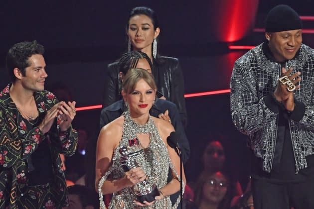 CBS's VMA Simulcast: The End Of MTV As We Know It? CBS's VMA Simulcast: The End Of MTV As We Know It?