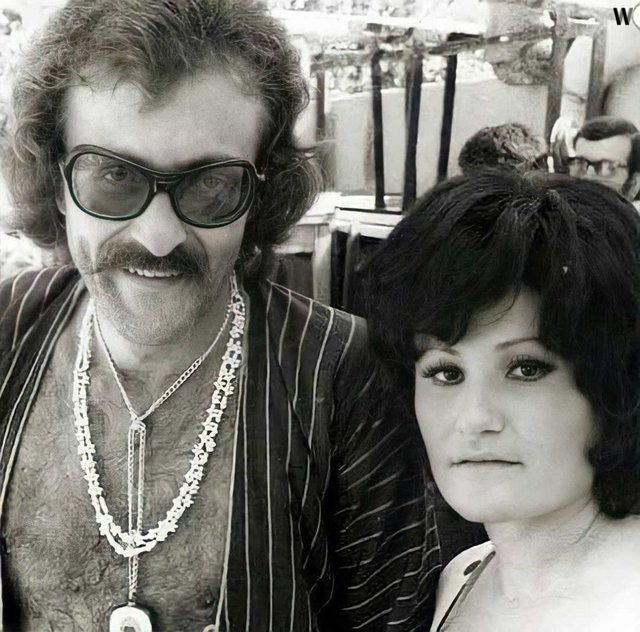 CEM KARACA'nın Müzik Kariyeri: Batı Ve Anadolu'nun Uyumu CEM KARACA'nın Müzik Kariyeri: Batı Ve Anadolu'nun Uyumu