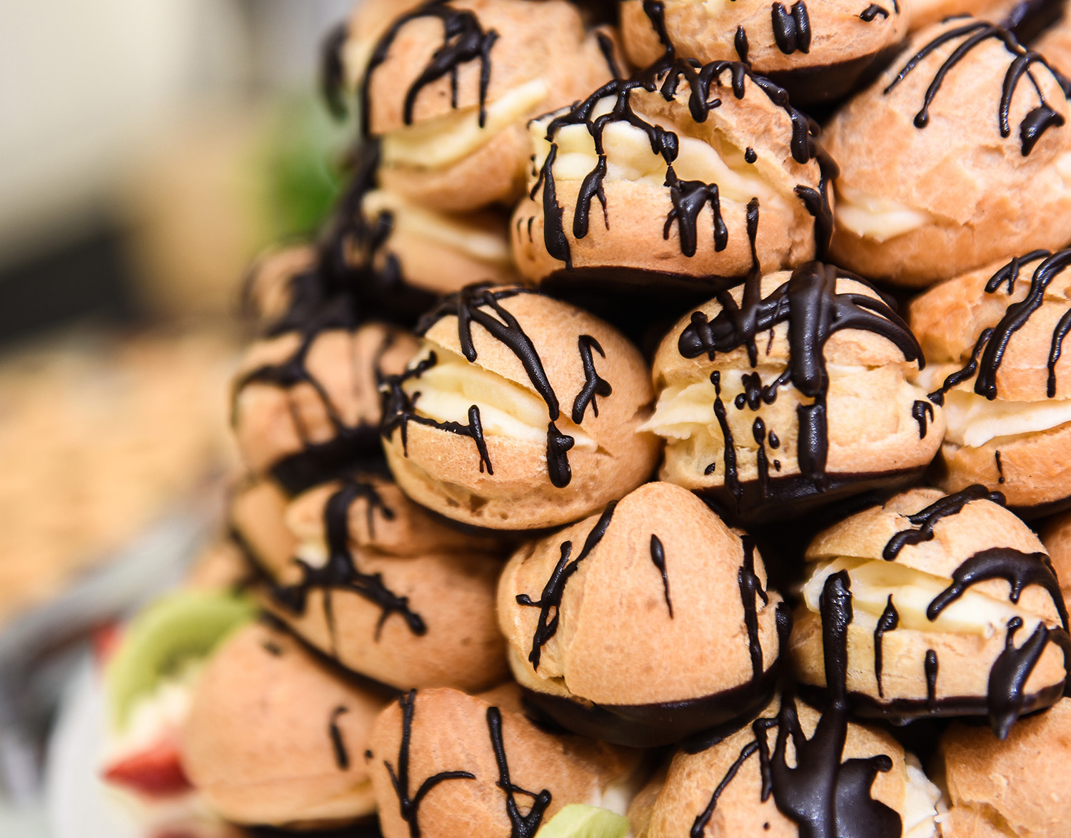 Central London Welcomes A Lindt Chocolate Paradise Central London Welcomes A Lindt Chocolate Paradise