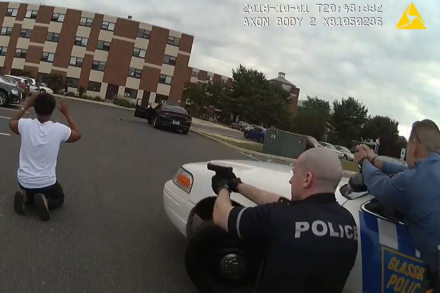 Choking Hazard: Toddler's Near-Fatal Tomato Incident Caught On Police Bodycam Choking Hazard: Toddler's Near-Fatal Tomato Incident Caught On Police Bodycam