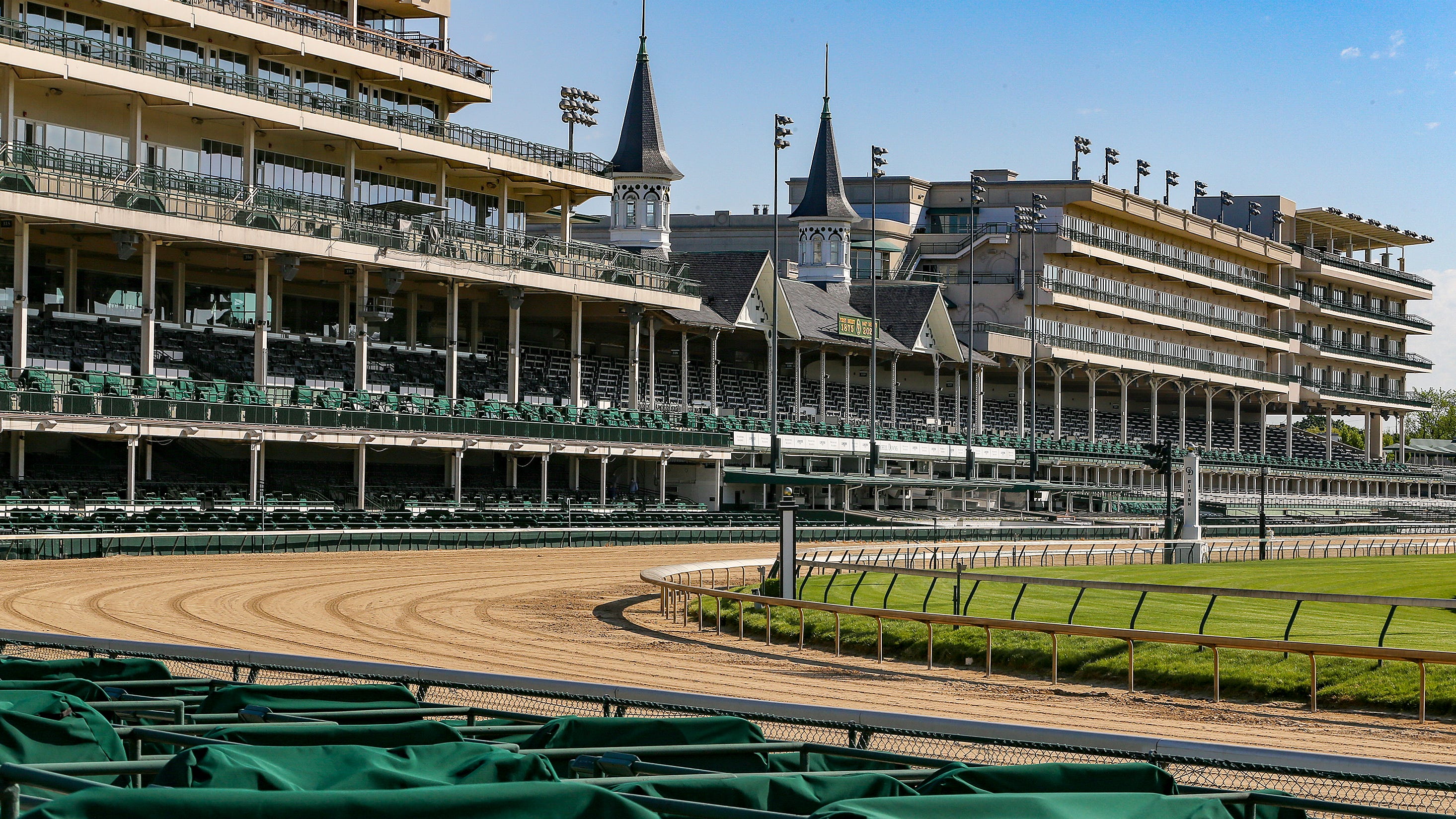 Churchill Downs Race Track: Final Touches Before The Kentucky Derby Churchill Downs Race Track: Final Touches Before The Kentucky Derby