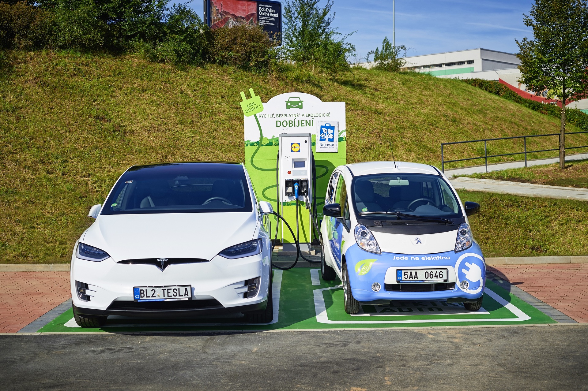 Clean Energy Boom Under Threat: A Comprehensive Analysis Clean Energy Boom Under Threat: A Comprehensive Analysis