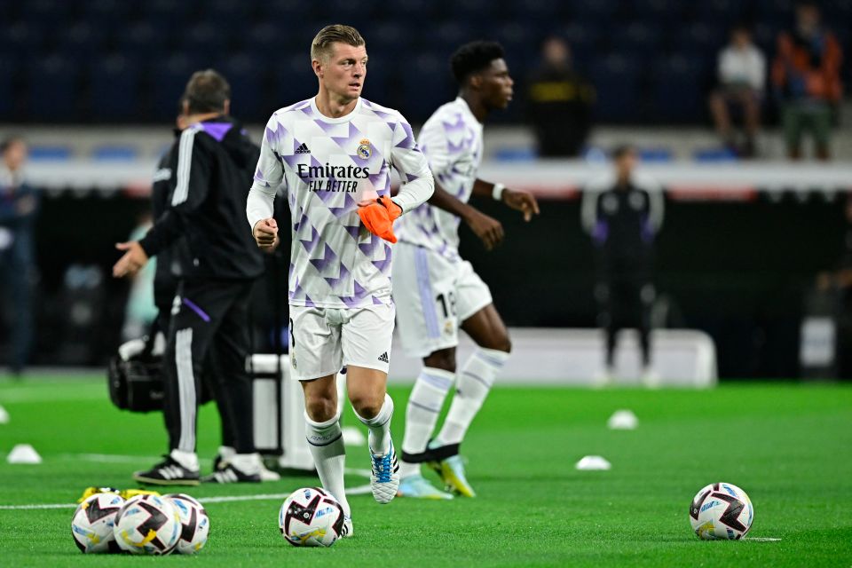 Cómo Toni Kroos Inspiró A Fede Valverde Cómo Toni Kroos Inspiró A Fede Valverde