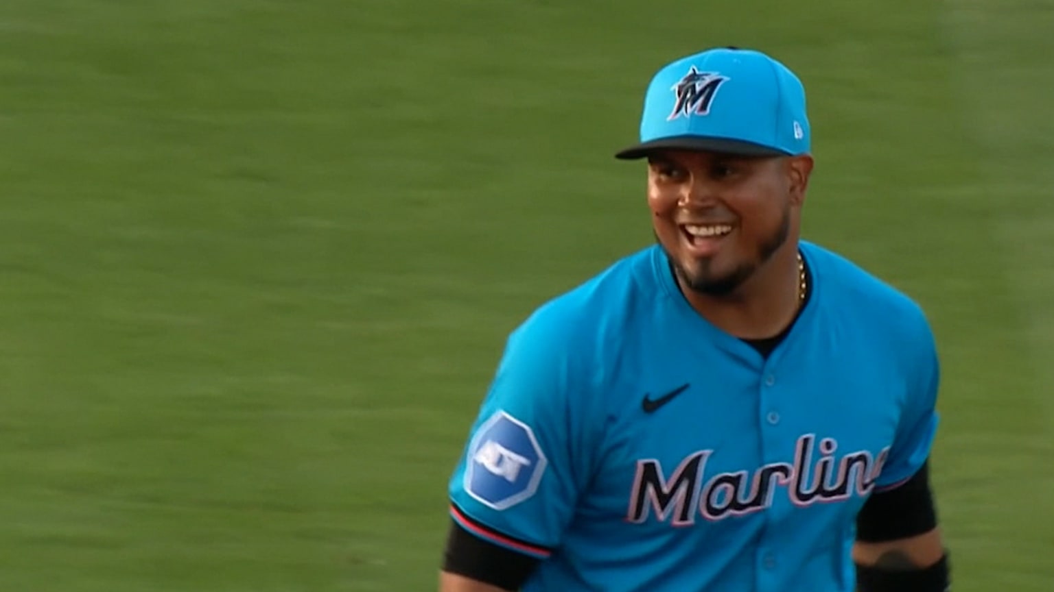 Concussion Sidelines Padre Luis Arraez For 7 Days Concussion Sidelines Padre Luis Arraez For 7 Days