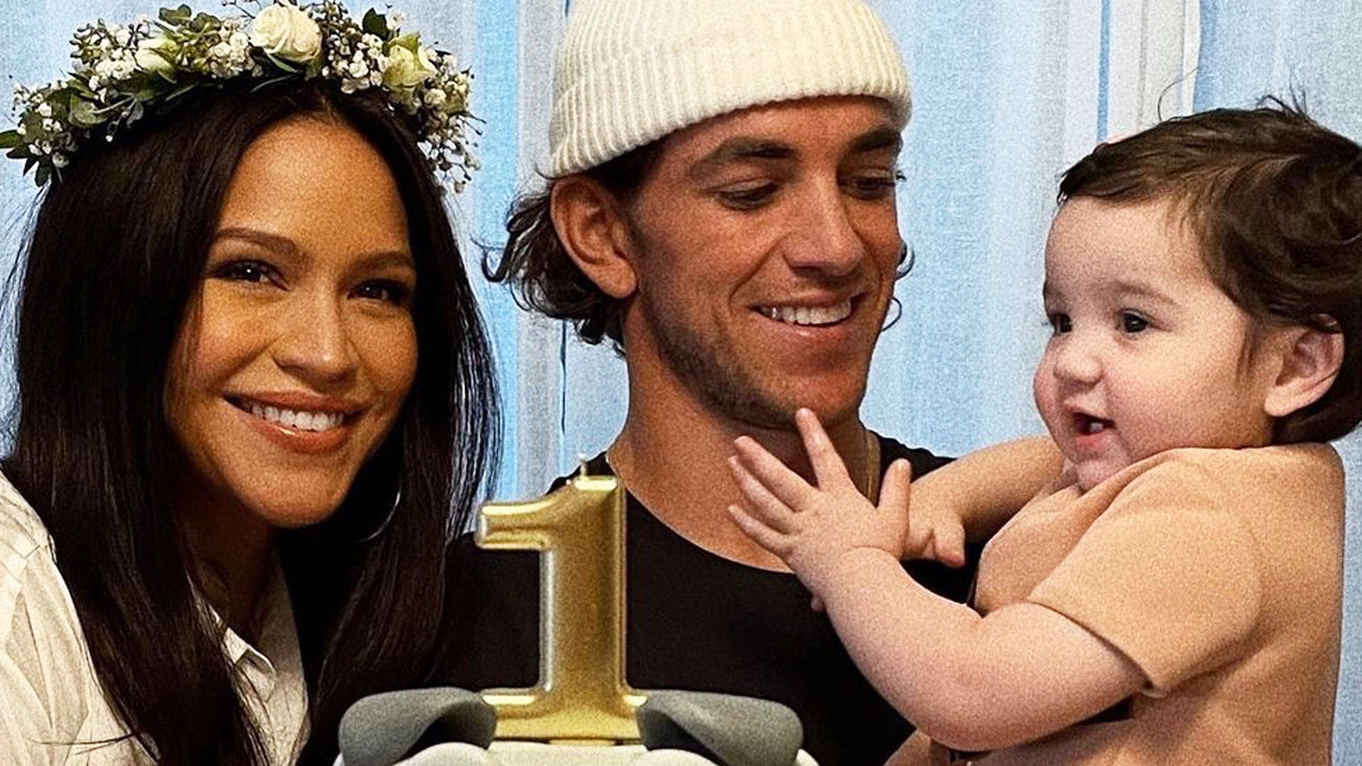 Confirmation: Cassie Announces Sex Of Third Baby With Alex Fine Confirmation: Cassie Announces Sex Of Third Baby With Alex Fine