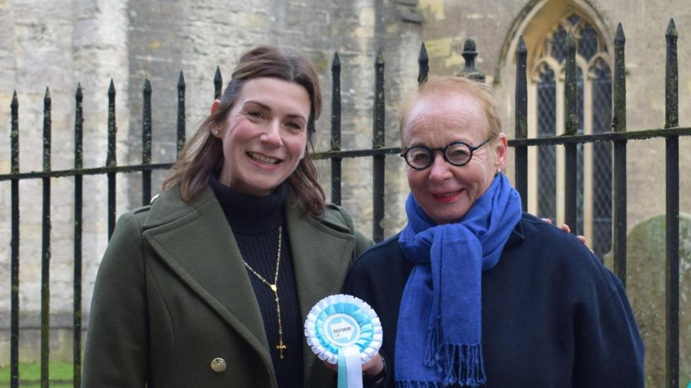 Councillor's Defection To Reform: A Significant Blow To Labour Councillor's Defection To Reform: A Significant Blow To Labour