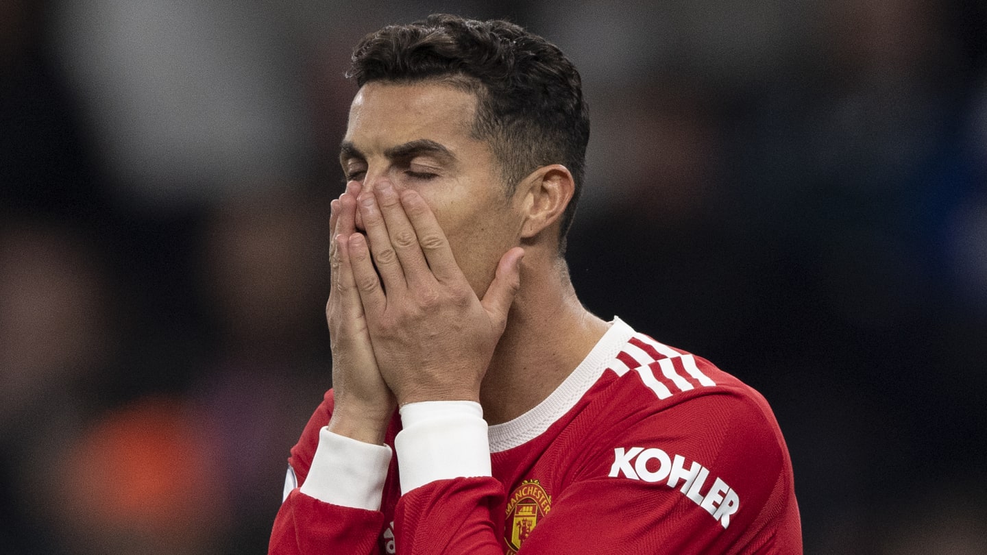 Cristiano Ronaldo'nun Adanalı Ronaldodan Gelen Cevaba Tepkisi Cristiano Ronaldo'nun Adanalı Ronaldodan Gelen Cevaba Tepkisi