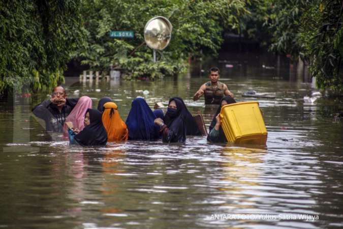 Cuaca Jawa Tengah Besok (24/4): Peringatan Hujan Sore Hari Cuaca Jawa Tengah Besok (24/4): Peringatan Hujan Sore Hari