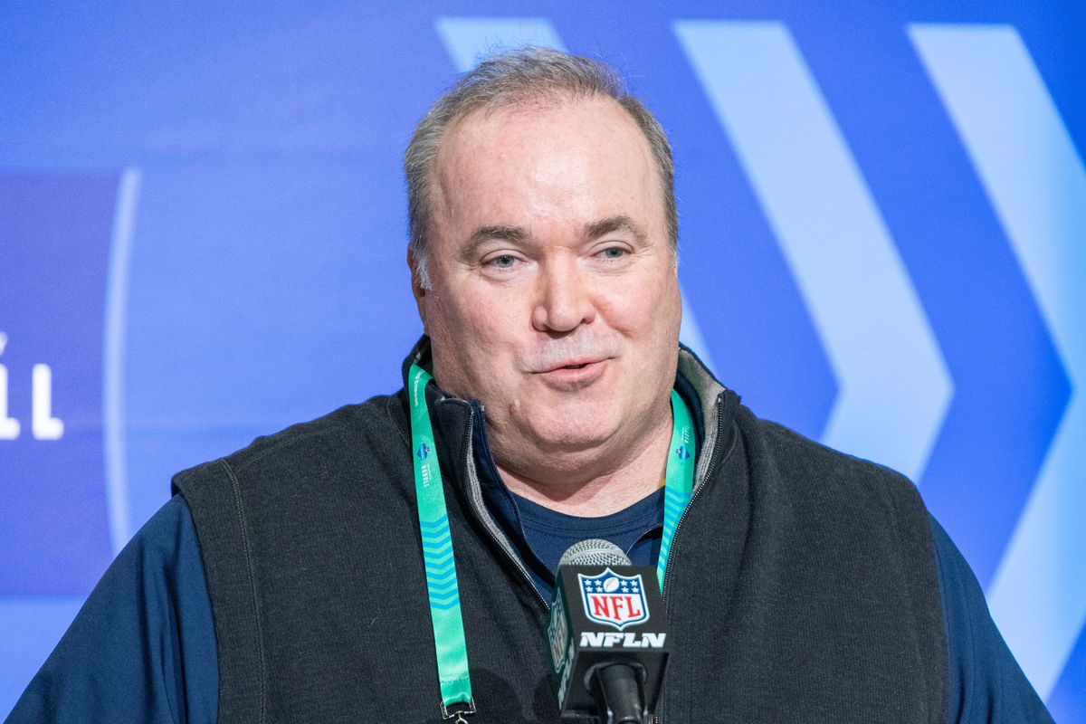Dallas Cowboys Draft Strategy: Evaluating Wide Receiver Matthew Golden Dallas Cowboys Draft Strategy: Evaluating Wide Receiver Matthew Golden