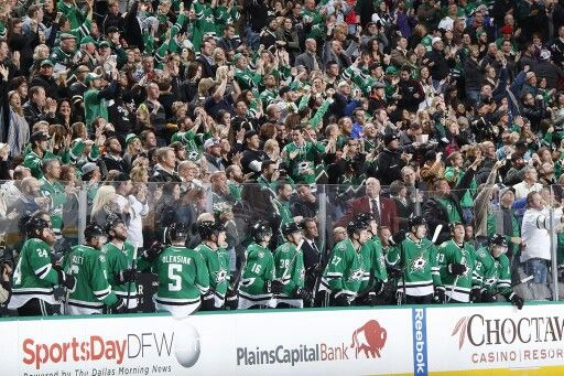 Dallas Stars Clinch 3-2 Series Lead Behind Johnston's Quick Strike