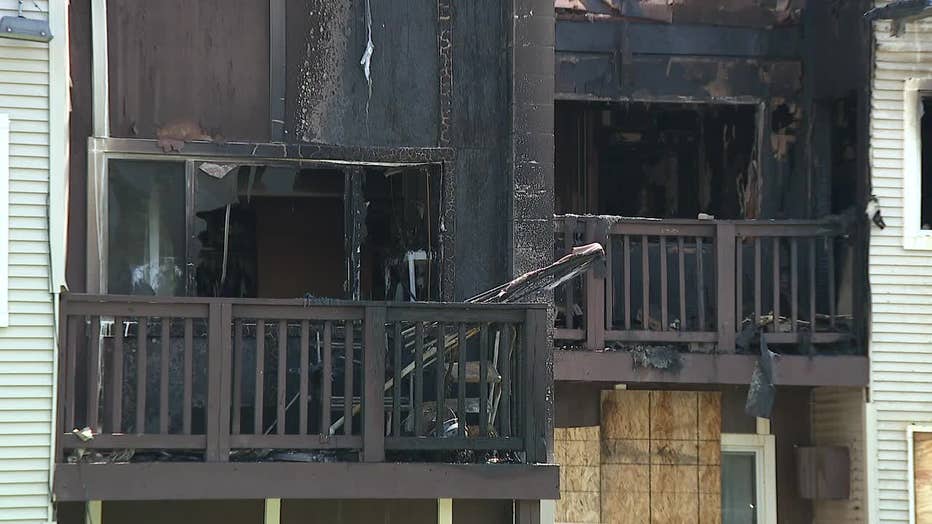 Deadly Milwaukee Apartment Fire Leaves 4 Dead, Hundreds Homeless Deadly Milwaukee Apartment Fire Leaves 4 Dead, Hundreds Homeless