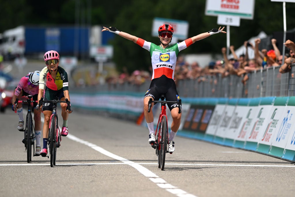 Del Toro Extends Giro D'Italia Lead: Stage 17 Victory, Vine And Plapp Withdraw Del Toro Extends Giro D'Italia Lead: Stage 17 Victory, Vine And Plapp Withdraw