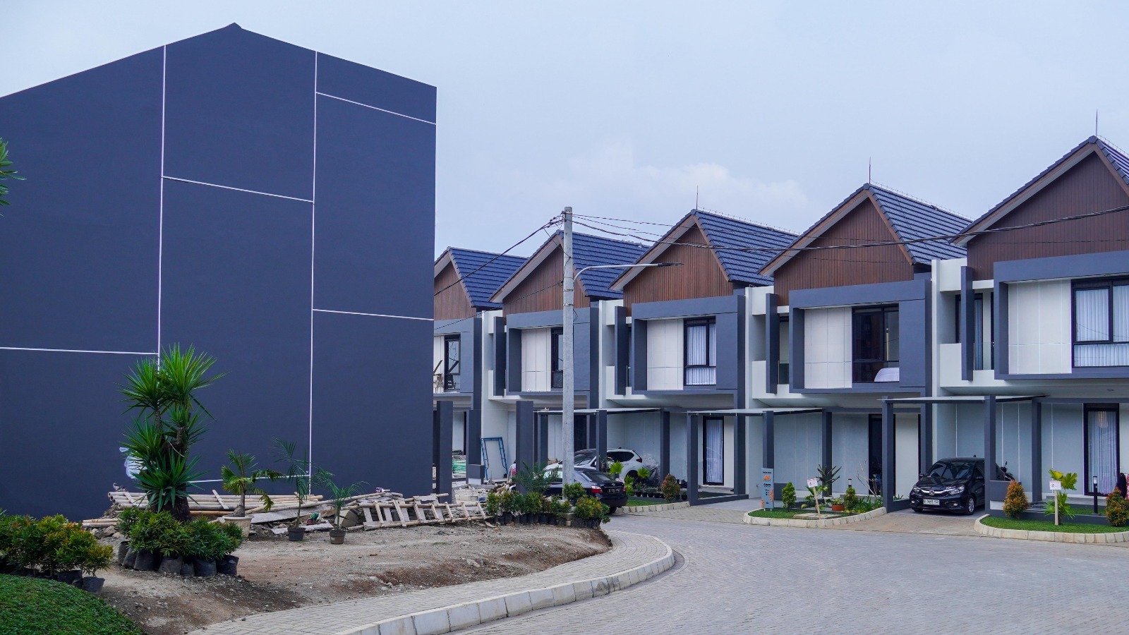 Desain Meja Rias Minimalis Modern Di Rumah (Tren 2025) Desain Meja Rias Minimalis Modern Di Rumah (Tren 2025)